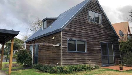 It's a little beauty... - Photo 3