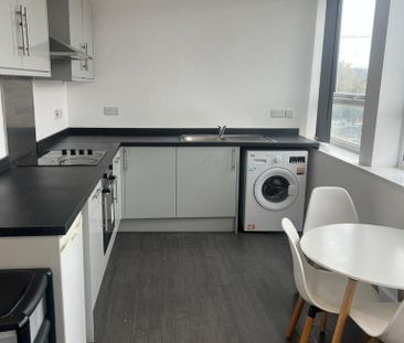 Studio to rent - Photo 1