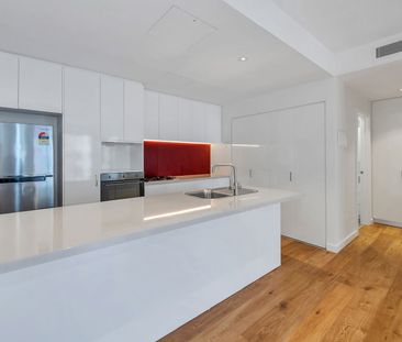 Unit 318/52 Sturt Street - Photo 2