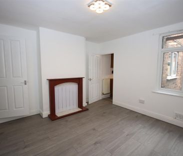 Bermuda Village, Nuneaton, CV10 - Photo 2