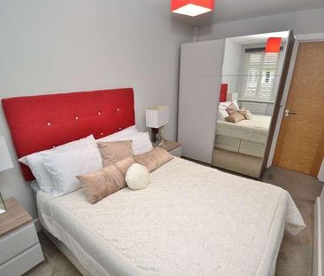 Poole, BH15 - Photo 5