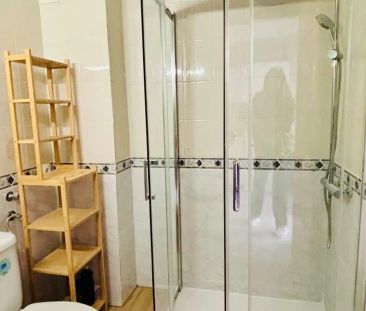 Apartamento de alquiler en Roentgen, Zona Playa de los Locos - Photo 6