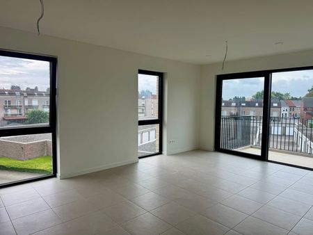 Appartement te huur - Photo 2