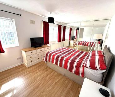 2 bedroom semi-detached house to rent - Photo 5