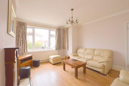 3 bedroom terraced house to rent - Photo 2