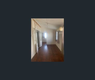 2/37 Macalister Street, Mackay, Qld 4740 - Photo 5