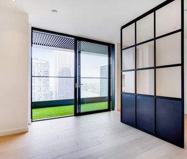 Studio To Let - Photo 2