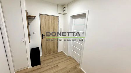 Pronájem bytu 2+kk, po rekonstrukci, 42 m - Fotografie 4