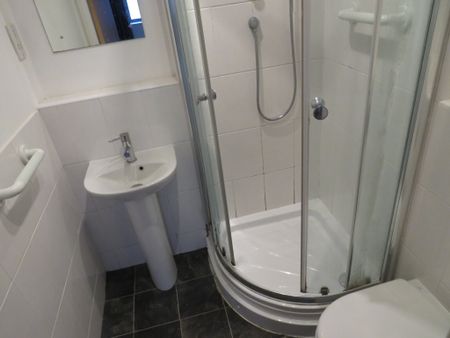 Oldham Road, Sowerby Bridge - Photo 5