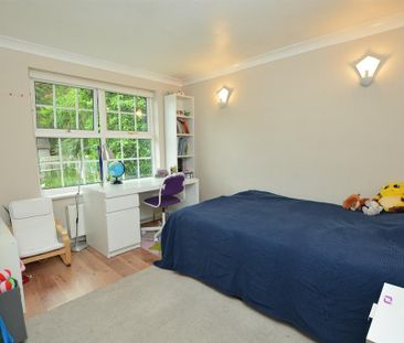 4 bedroom detached house to rent - Photo 5