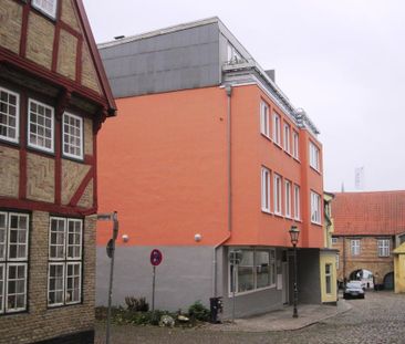 Zweizimmer Penthousewohnung in begehrter Altstadtlage - Photo 2