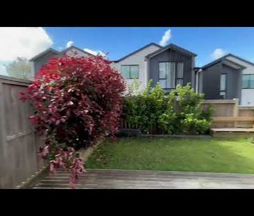 3 Bedroom Modern Home on Barrack Road - Photo 2