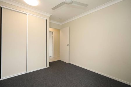 Fully Air Conditioned - Large Tiled Patio - Side Access - Corner Block - Photo 2