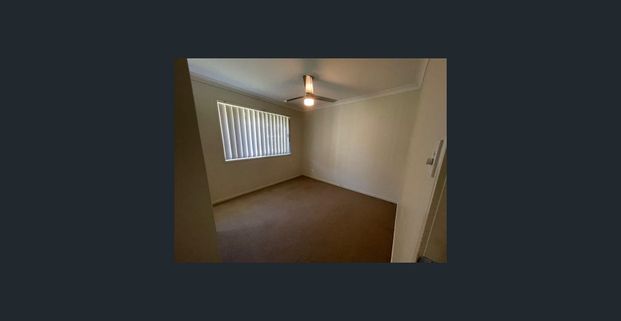 Spacious 4-bed family home + yard in the heart of Coomera - Photo 1