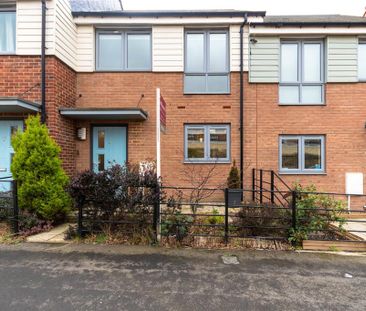 2 bedroom terraced house to rent - Photo 3