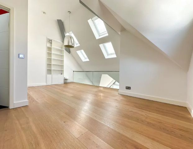 Außergewöhnliche Penthousewohnung auf 2 Ebenen + großer Dachterrasse - Hennef! für 2 max 3 Personen - Foto 1