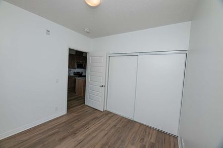 For Lease - 102 Grovewood Common Unit# 505, Oakville, Ontario - Photo 3