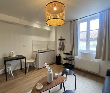 STUDIO MEUBLE 20M2 GARE SAINT JEAN - Photo 2