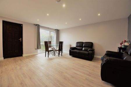 3 bedroom House in Holborn View, Leeds - Photo 5