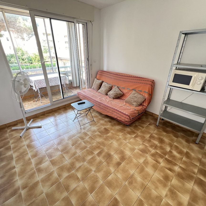Location Appartement 1 pièce 18m² VALRAS PLAGE 34350 - Photo 1