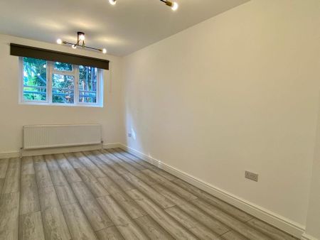 9 bedroom detached house to rent - Photo 5