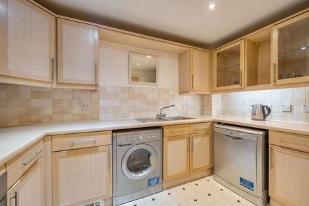 Quadrant Court, Jubilee Square, Reading, RG1 - Photo 3