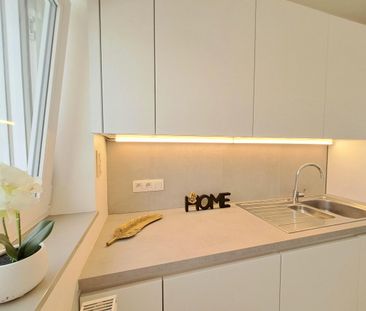 Volledig gerenoveerde woning in de rustige Europawijk - Foto 3