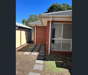 Within walking distance to Ardeer Costco - Photo 1