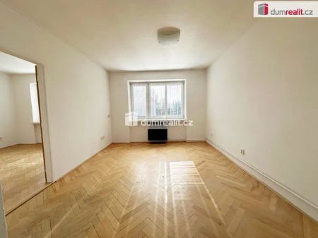 Pronájem slunného bytu ve velmi žádané lokalitě Ústí nad Labem - Skřivánek - Fotografie 5