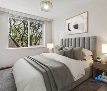 2/7 Alfriston Street, ELWOOD, VIC - Photo 2