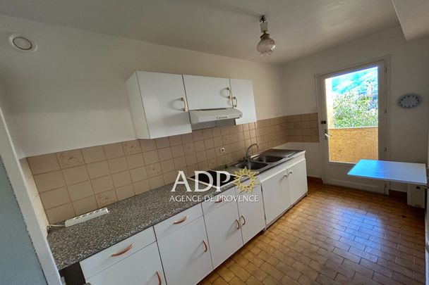 Location Appartement 2 pièces 51m² PEGOMAS 06580 - Photo 1