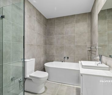 Affordable Single Level Beautiful Home - Photo 4