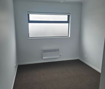 Narre Warren South - Photo 3