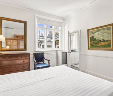 Lennox Gardens, London, SW1X - Photo 5