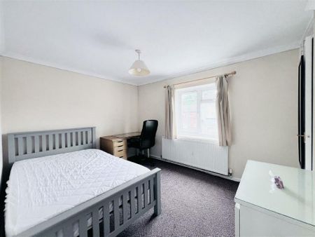 2 bedroom house share to rent - Photo 5