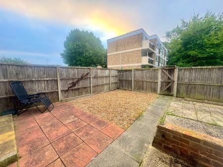 5 Bed Student Home - 144 Downs Road, UKC - Photo 4