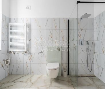 Pronájem bytu 2+1 84 m² - Photo 1