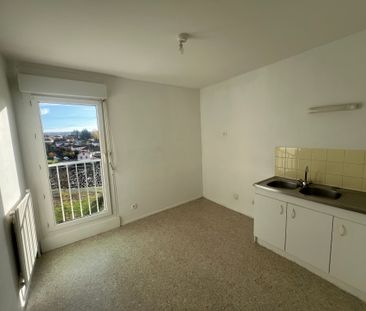 Location - Appartement T3 - 68 m² - Audincourt - Photo 4