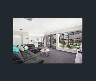Stylish Two Bedroom Home - Photo 2