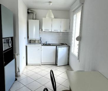 *METZ : studio meublé à louer en résidence récente - Photo 1