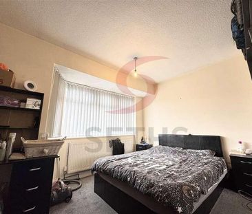 Brackenthwaite, Belgrave,leicester, LE4 - Photo 4