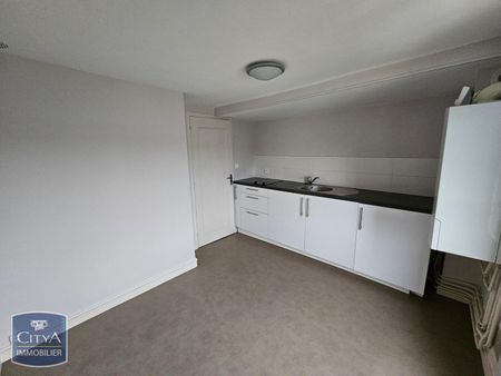 Location Appartement 1 pièce 29m² BUXEROLLES 86180 - Photo 2