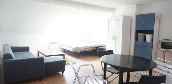 Location Appartement 1 pièce 27m² LILLE 59000 - Photo 2