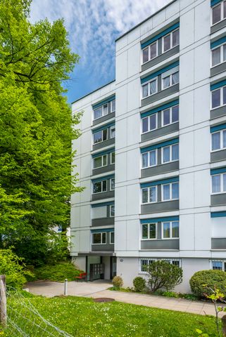 5.5 Zimmer, 104 m², 6. Stock - Photo 5