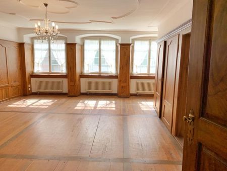 Historische Altbauwohnung im Stadtzentrum - Photo 2