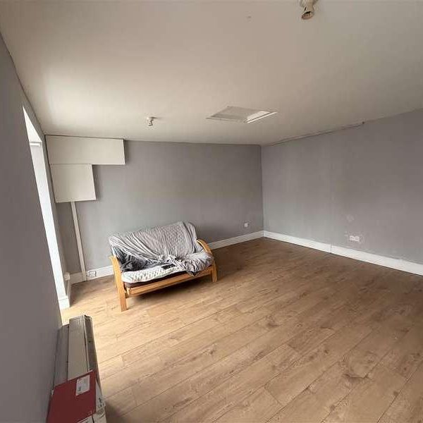 Dyer Road, Southampton, SO15 - Photo 1