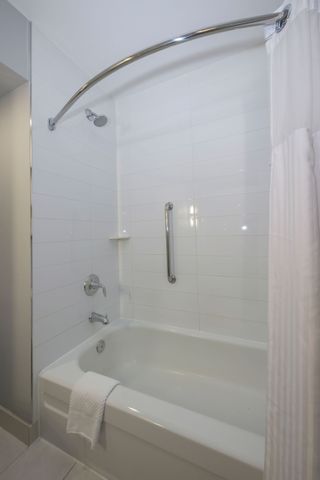 For Lease - 300 King Street Unit# STUDIO, London East, Ontario - Photo 2