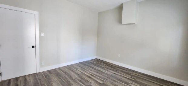 1155 Granville Street — 3-bedroom Unit - Photo 1
