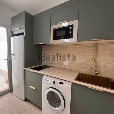 Alquiler de piso en Calle Jábega, 73 - Photo 1