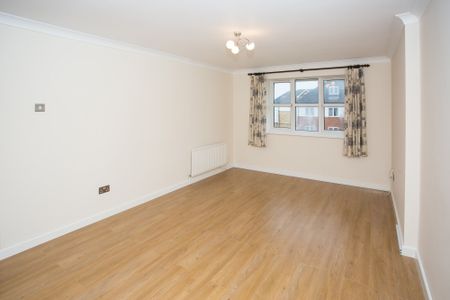 Available unfurnished from 13/05/2026 - Photo 2